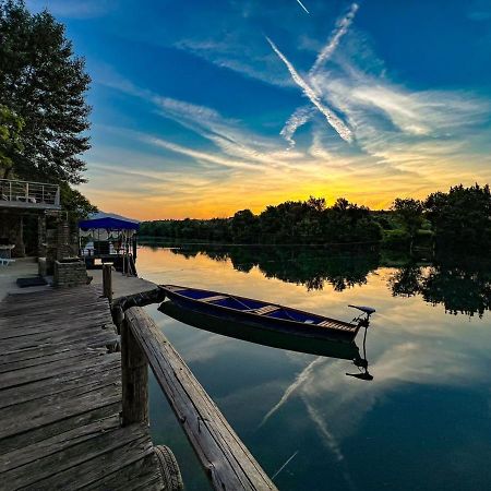 Apartments River Una 5 Bihać Buitenkant foto