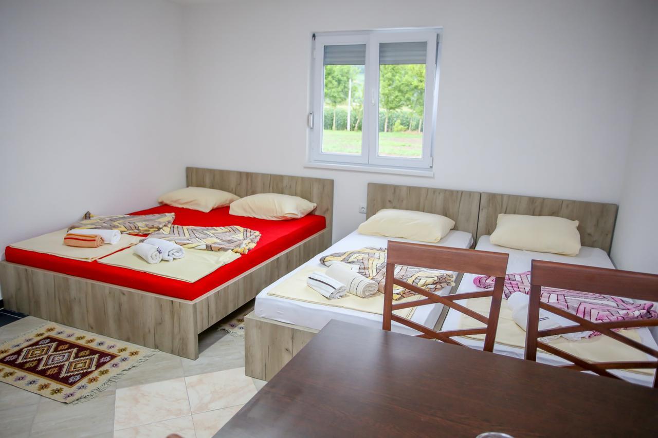 Apartments River Una 5 Bihać Buitenkant foto