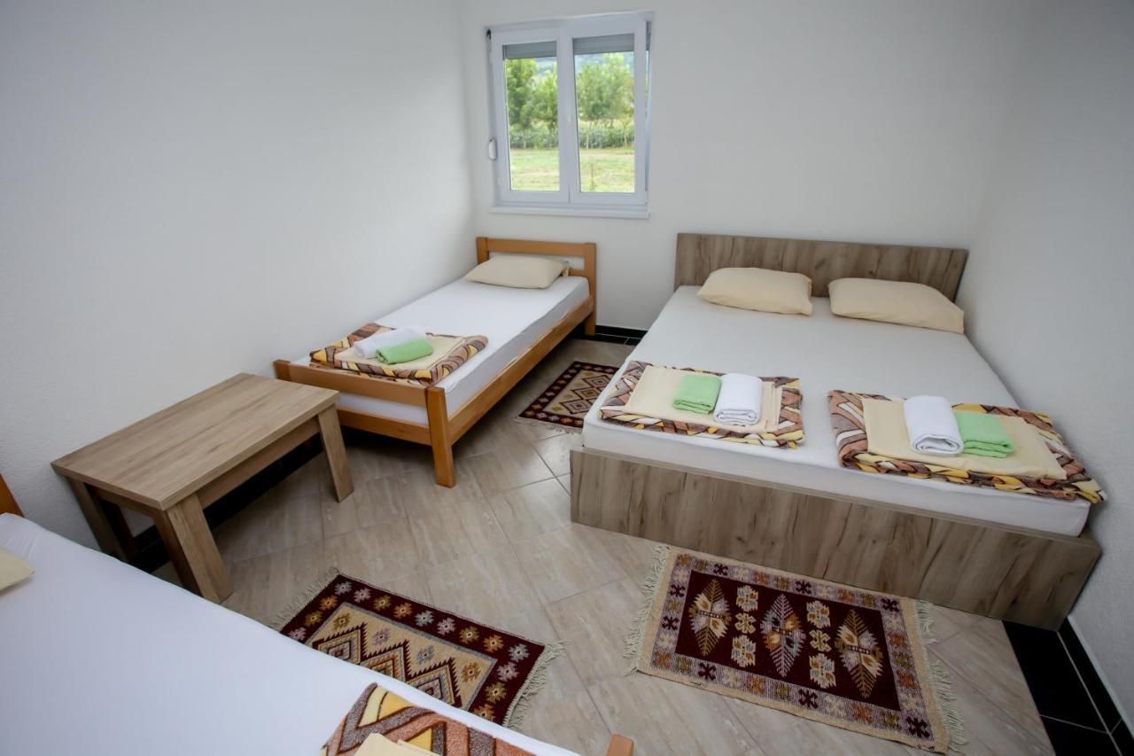 Apartments River Una 5 Bihać Buitenkant foto