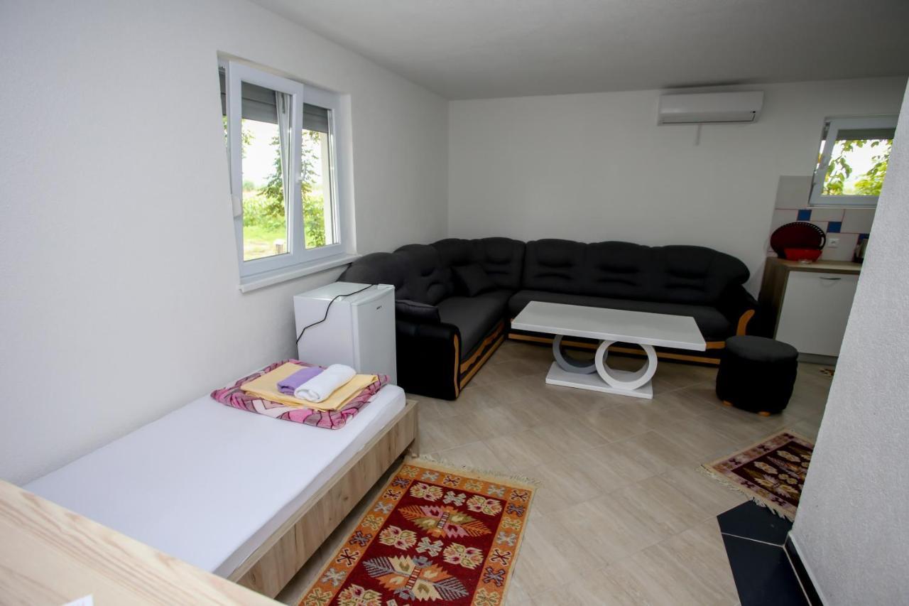 Apartments River Una 5 Bihać Buitenkant foto